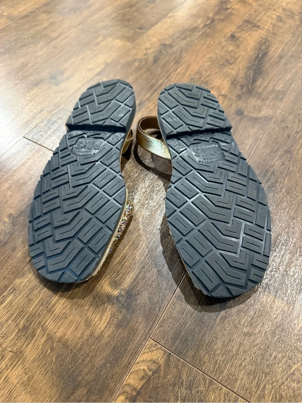Girls Multicolor Glitter Slingback Sandals in Gold